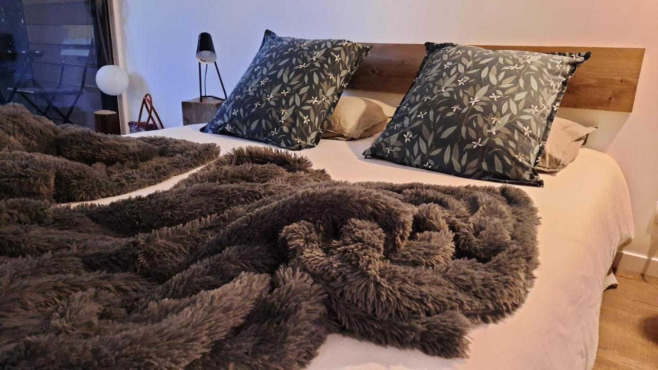 La Cabane De Troyes - Chambre D'Hotes Экстерьер фото